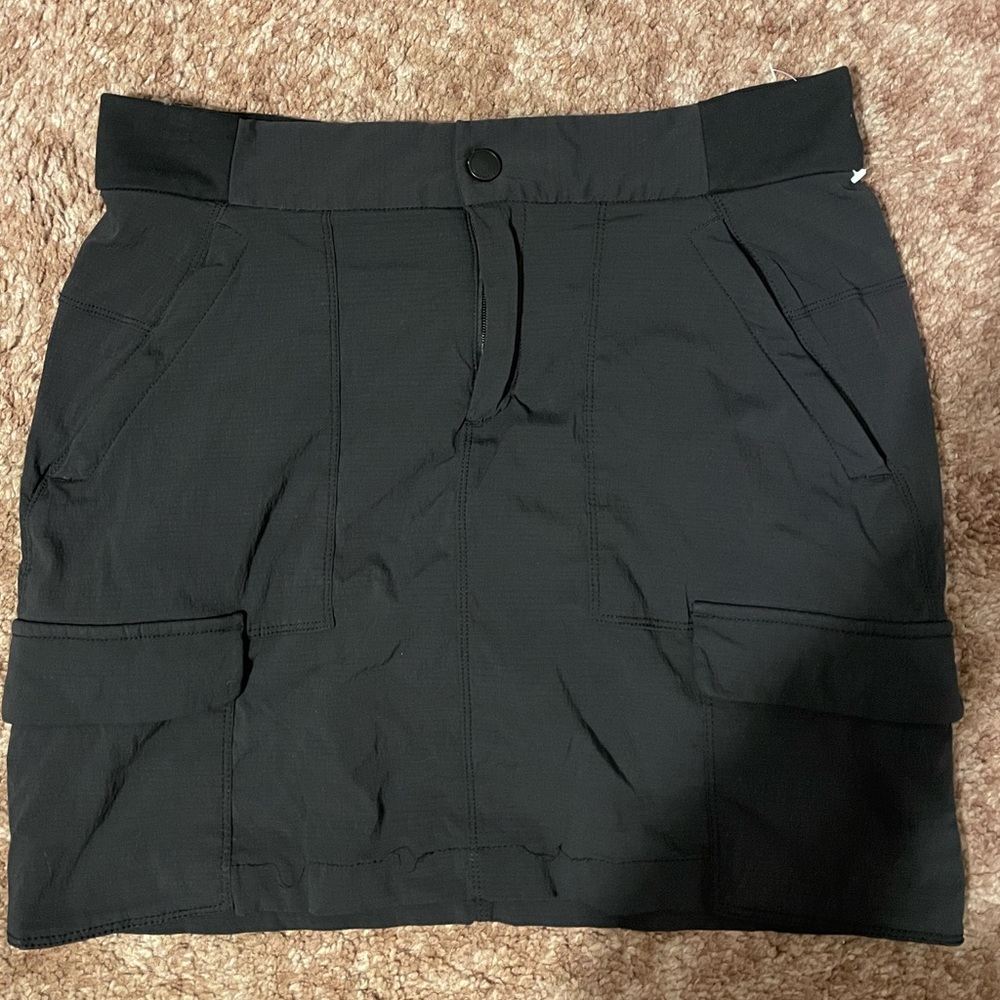 Athleta skort, size 10, black. EUC
